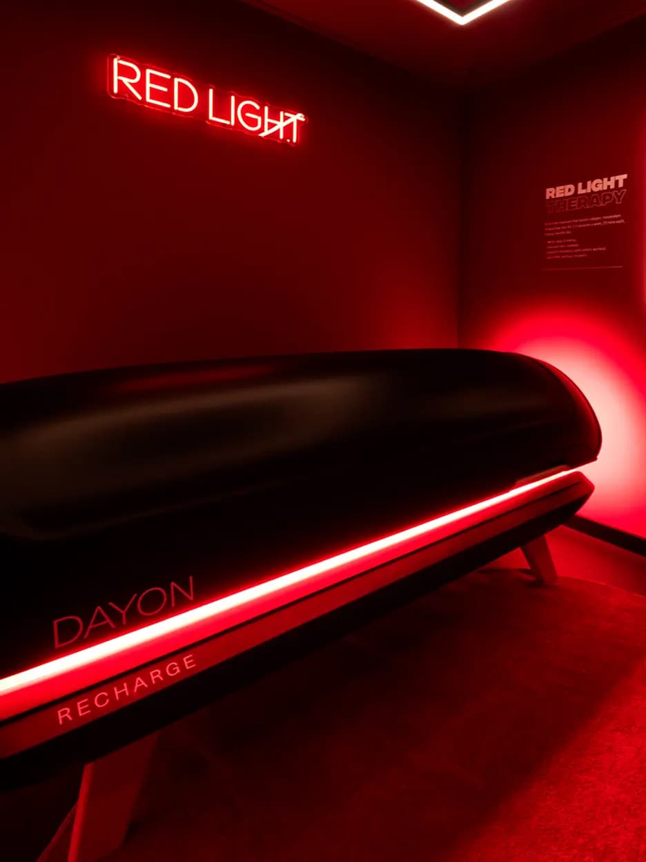 Red light therapy bed